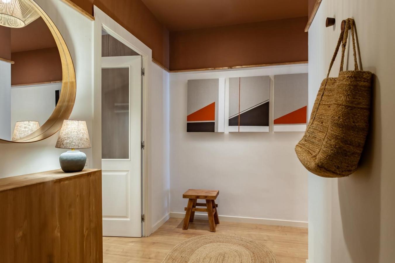 Kulun - 2 Bedrooms In Eixample Esquerra Apartment *